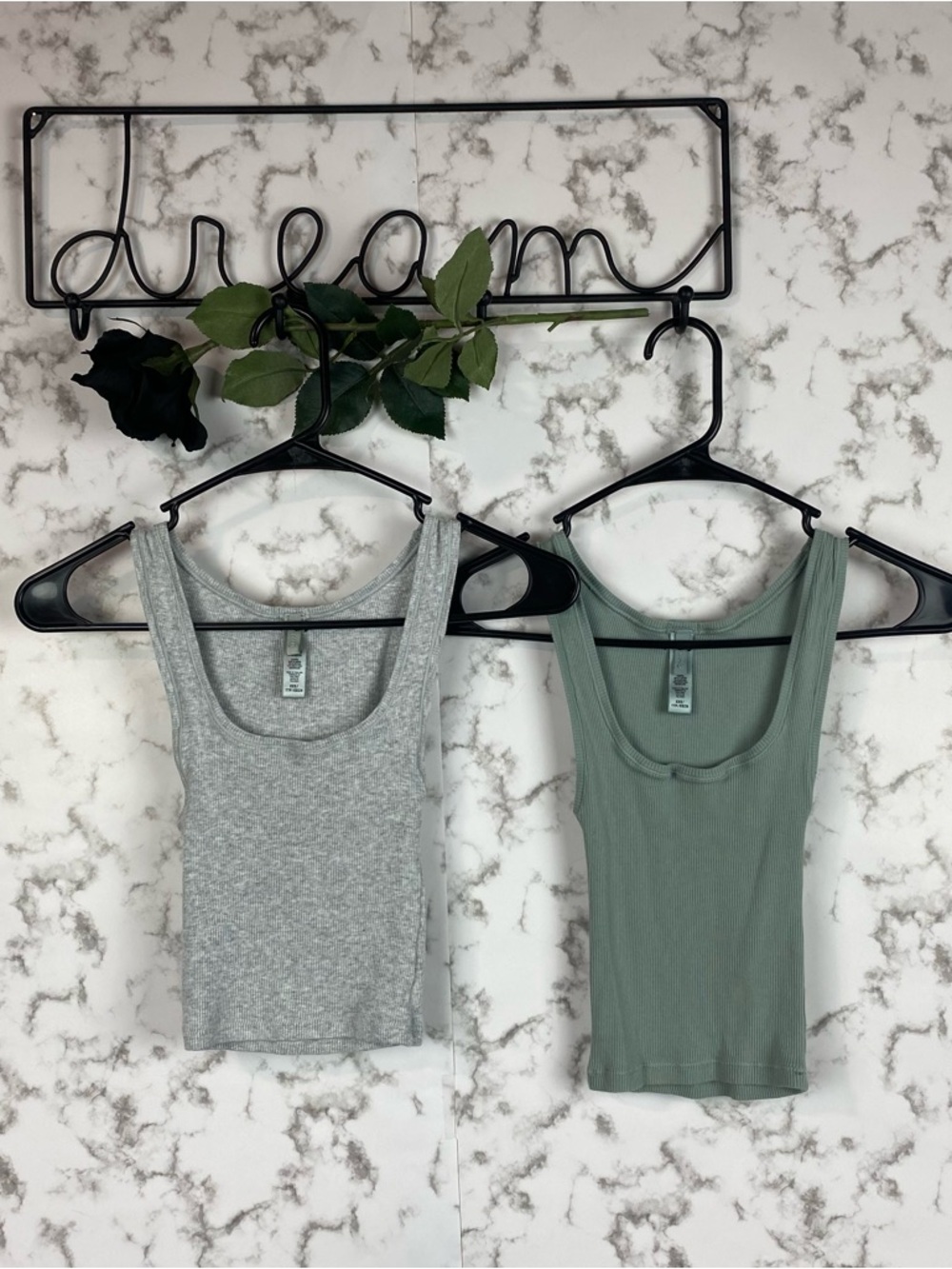 SKIMS Scoop Neck Ribbed Tank Tops - Grey and Sage